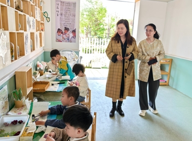 海安市学前教育花草文化建设研讨活动在恒源幼儿园举行
